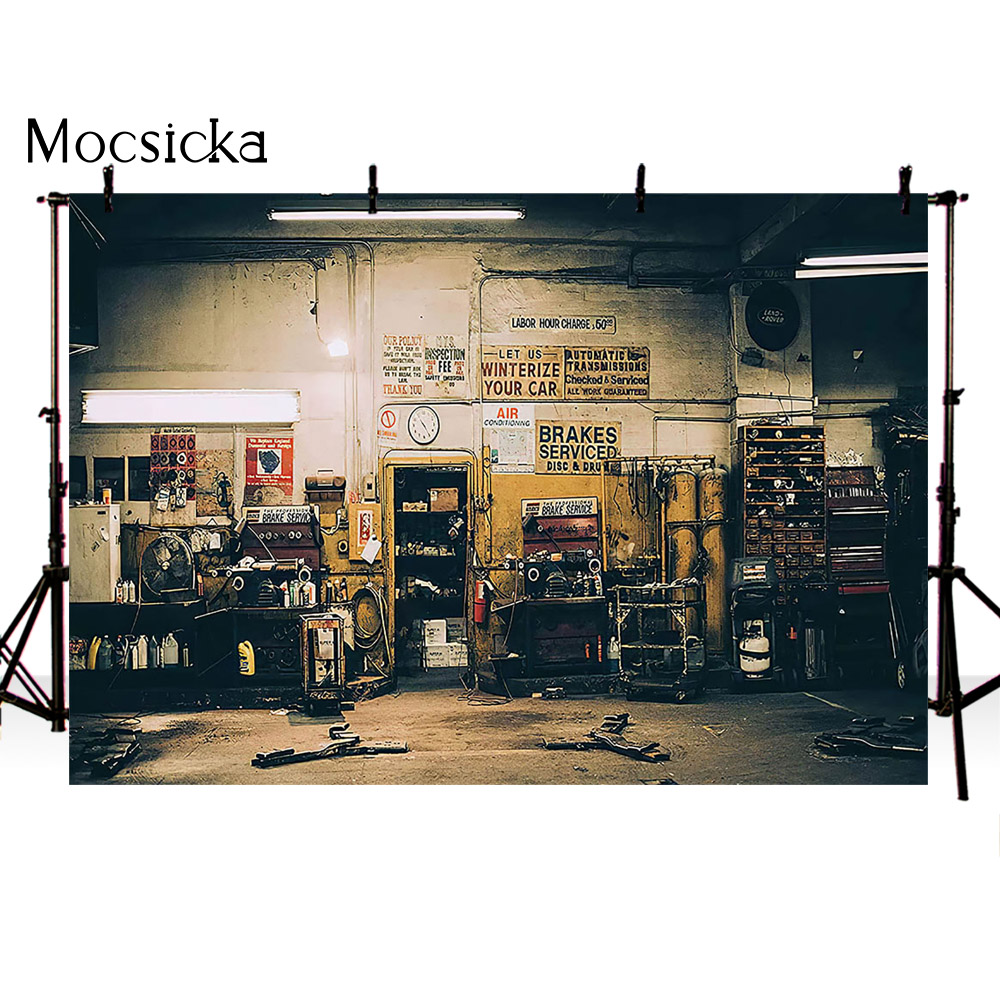 Retro Car Repairs Backdrop Too - Workshop Tools Background recension och pris